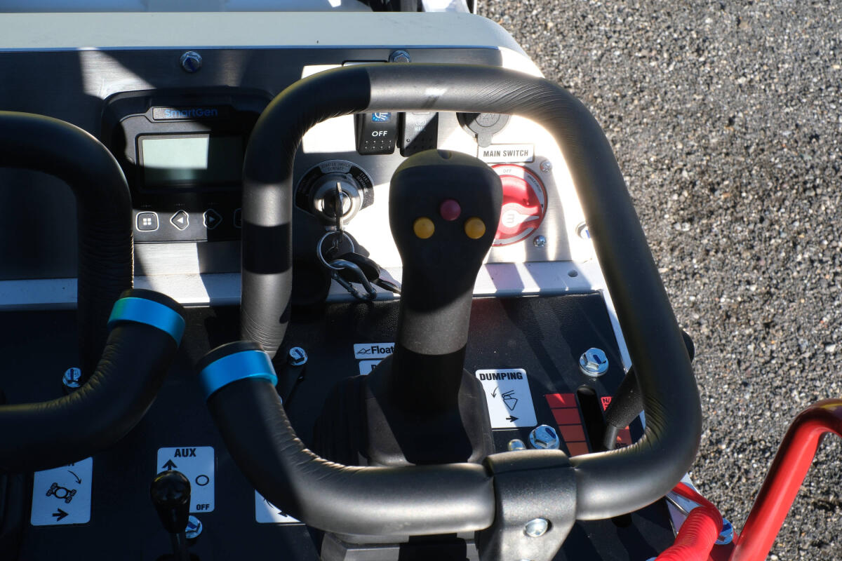 Vmeng Spartan SS1200 25PS Kompaktlader Raupenlader Skidsteer 3