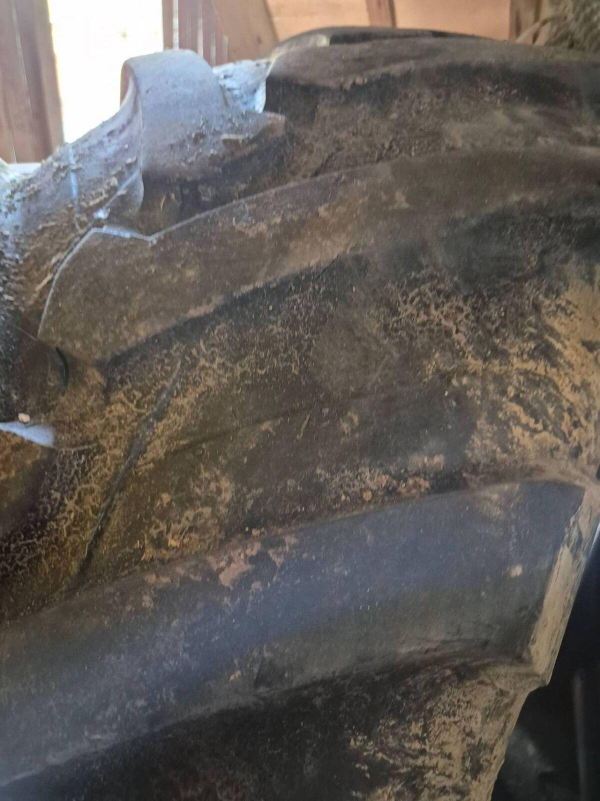 Reifen Merlo Teleskoplader 460/70R24 2