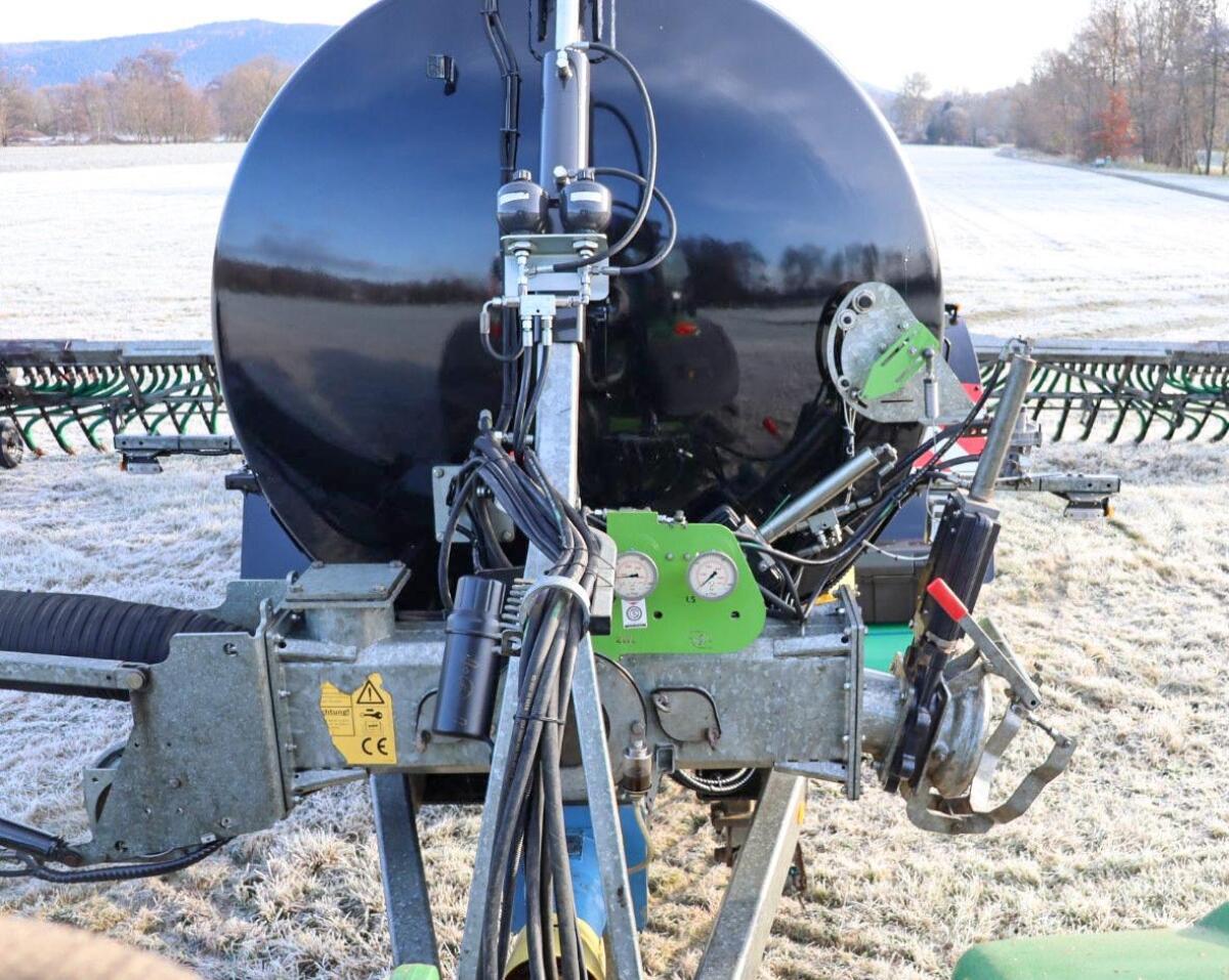 Fliegl Pumpfass Schleppschuh Bomech Kumm 3