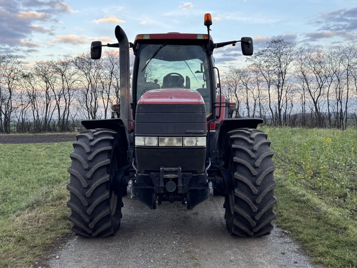 Case IH Magnum MX 270 2