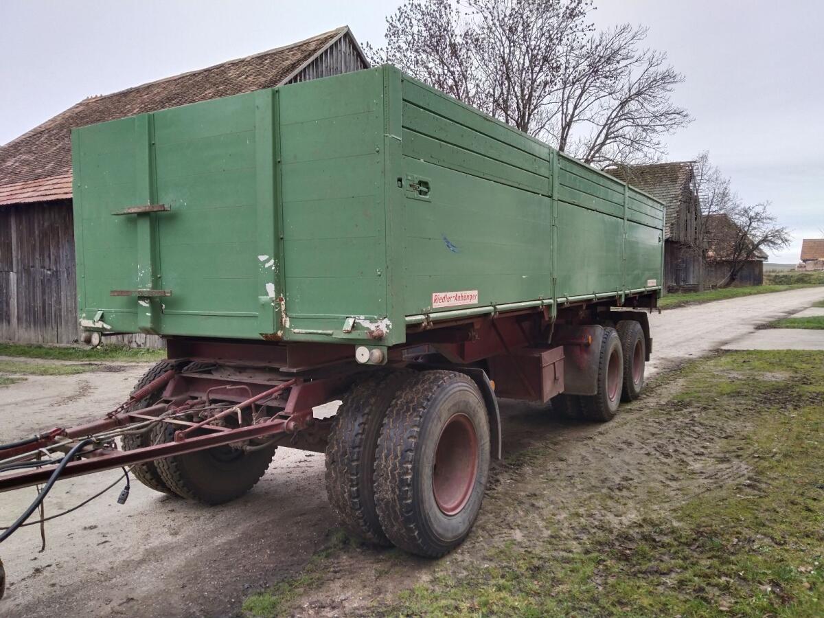 Riedler 3-Achs 2-Seitenkipper 1