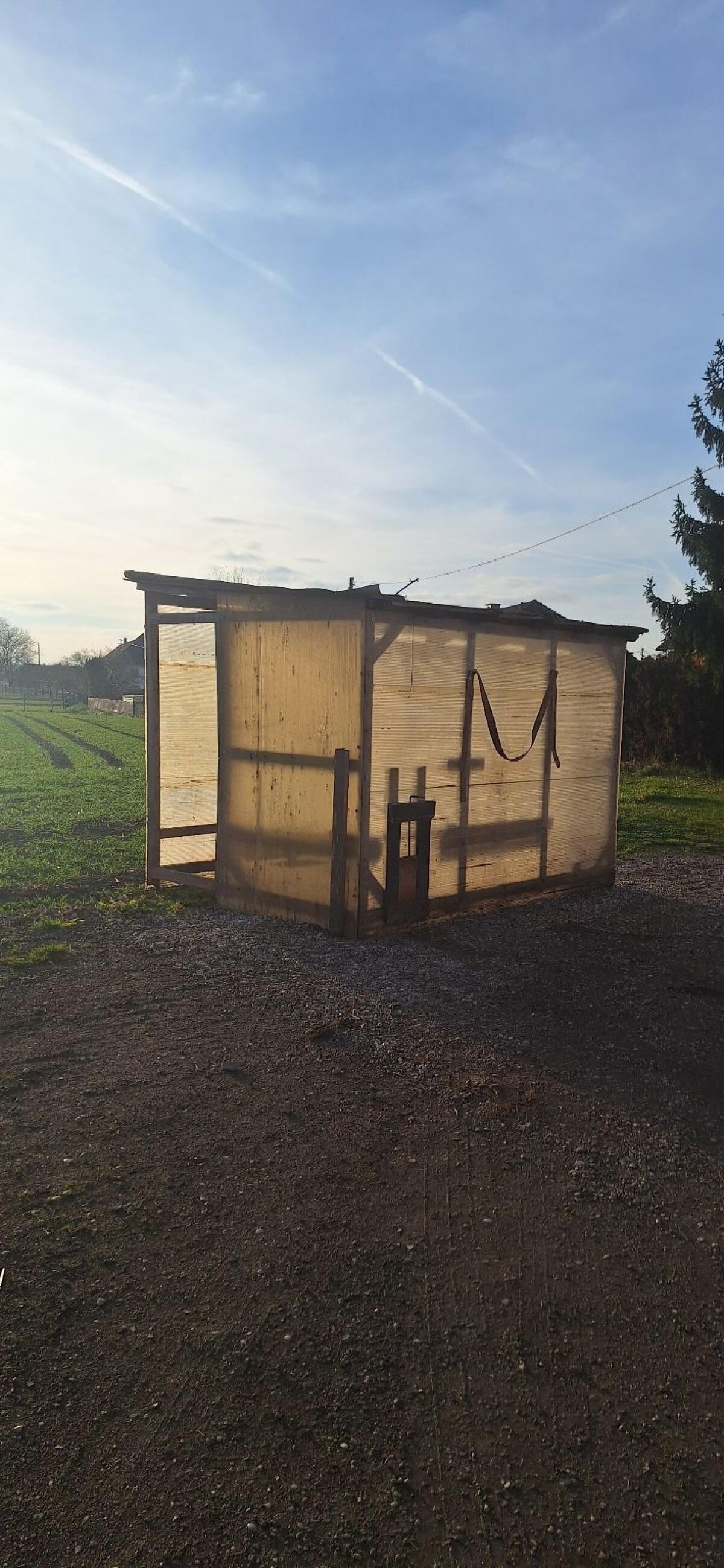 Verkaufe Hühnerstall 1