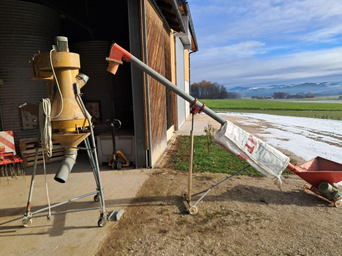 Mobile Getreidereinigung/Windsichter 1