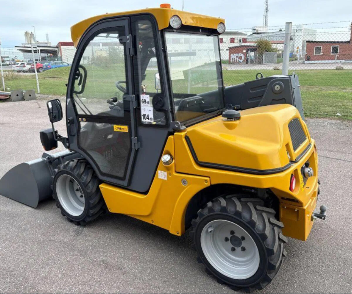 Hoflader Everun ERT1500, Perkins Motor, Mini-Teleskoplader 2