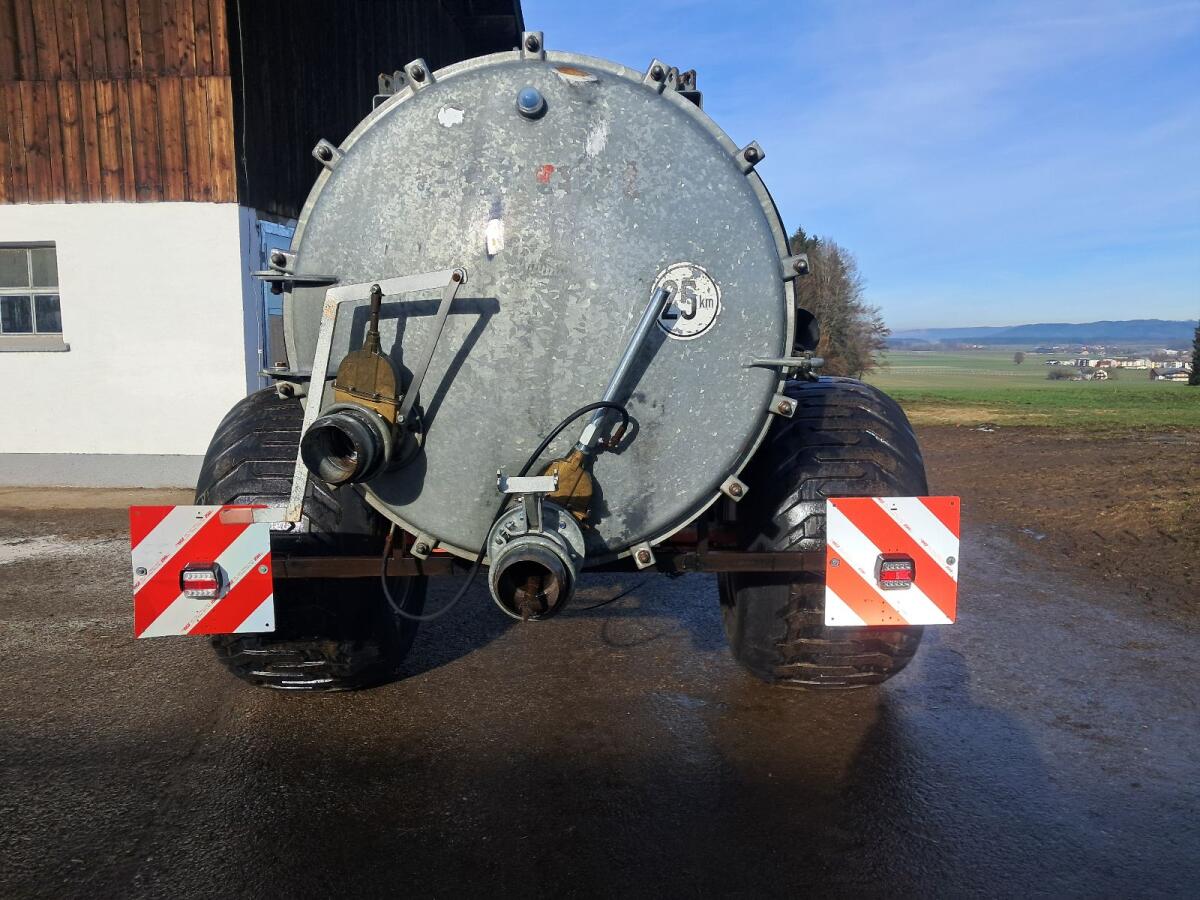 Güllefass Eckart 6000 3