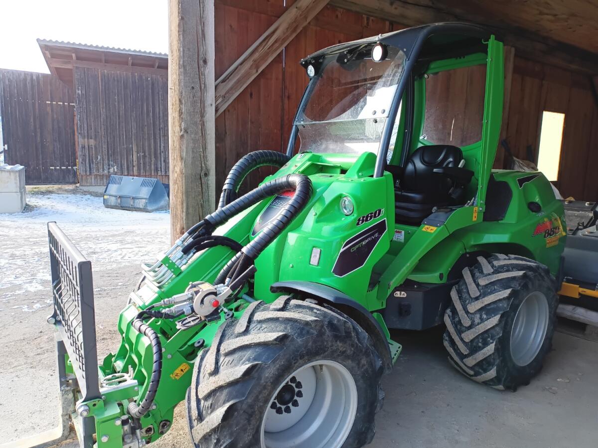 Avant 860i Multifunktionslader 3