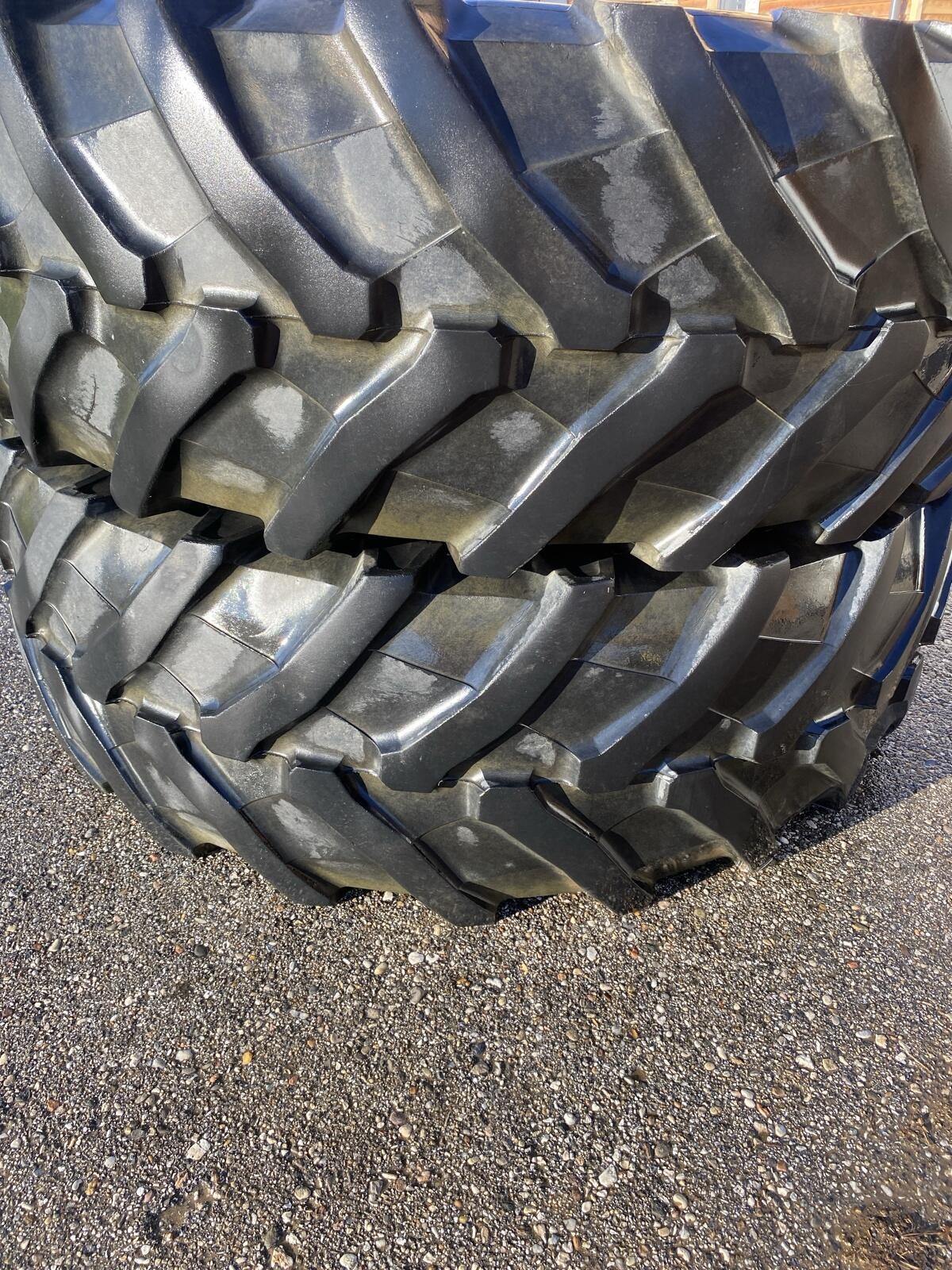 Traktorreifen TM 800 Trelleborg John Deere 6330 3