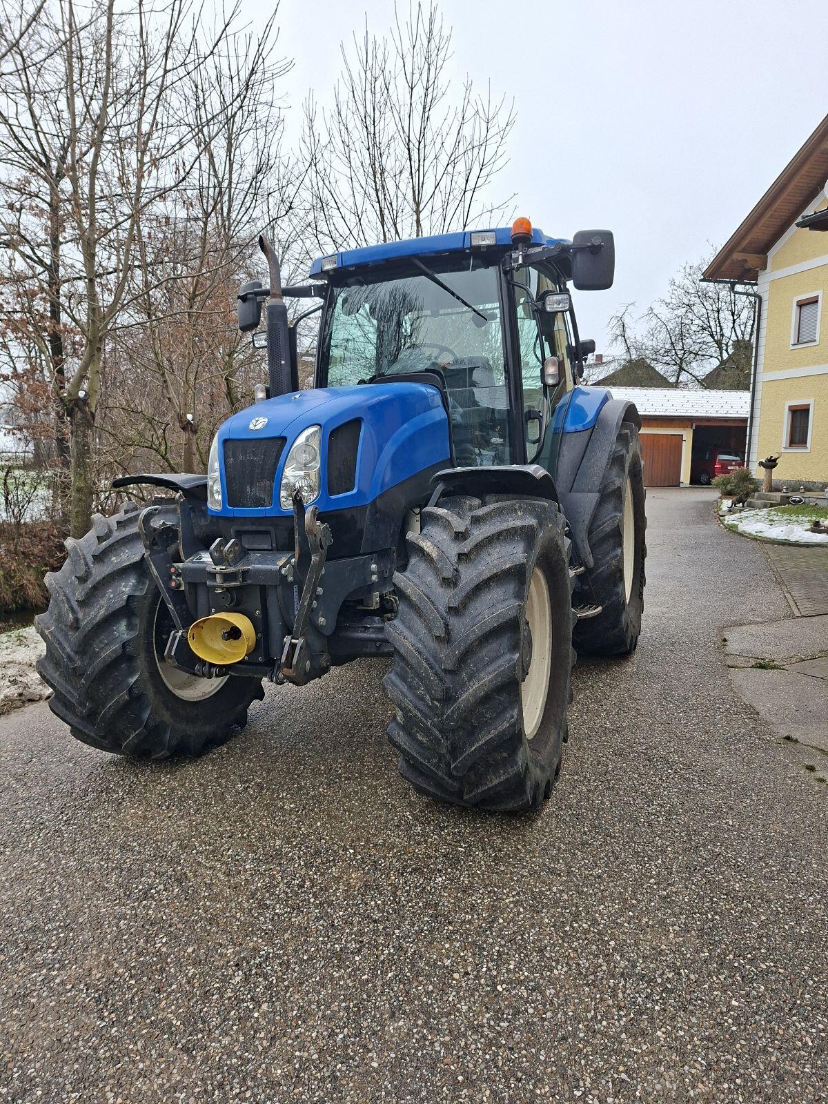 New Holland Tsa 125 Plus 2