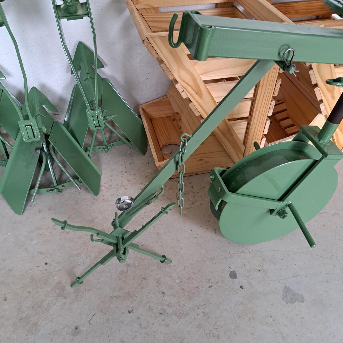 Verkaufe eine 2-reihige Kartoffelsetzmaschine 2