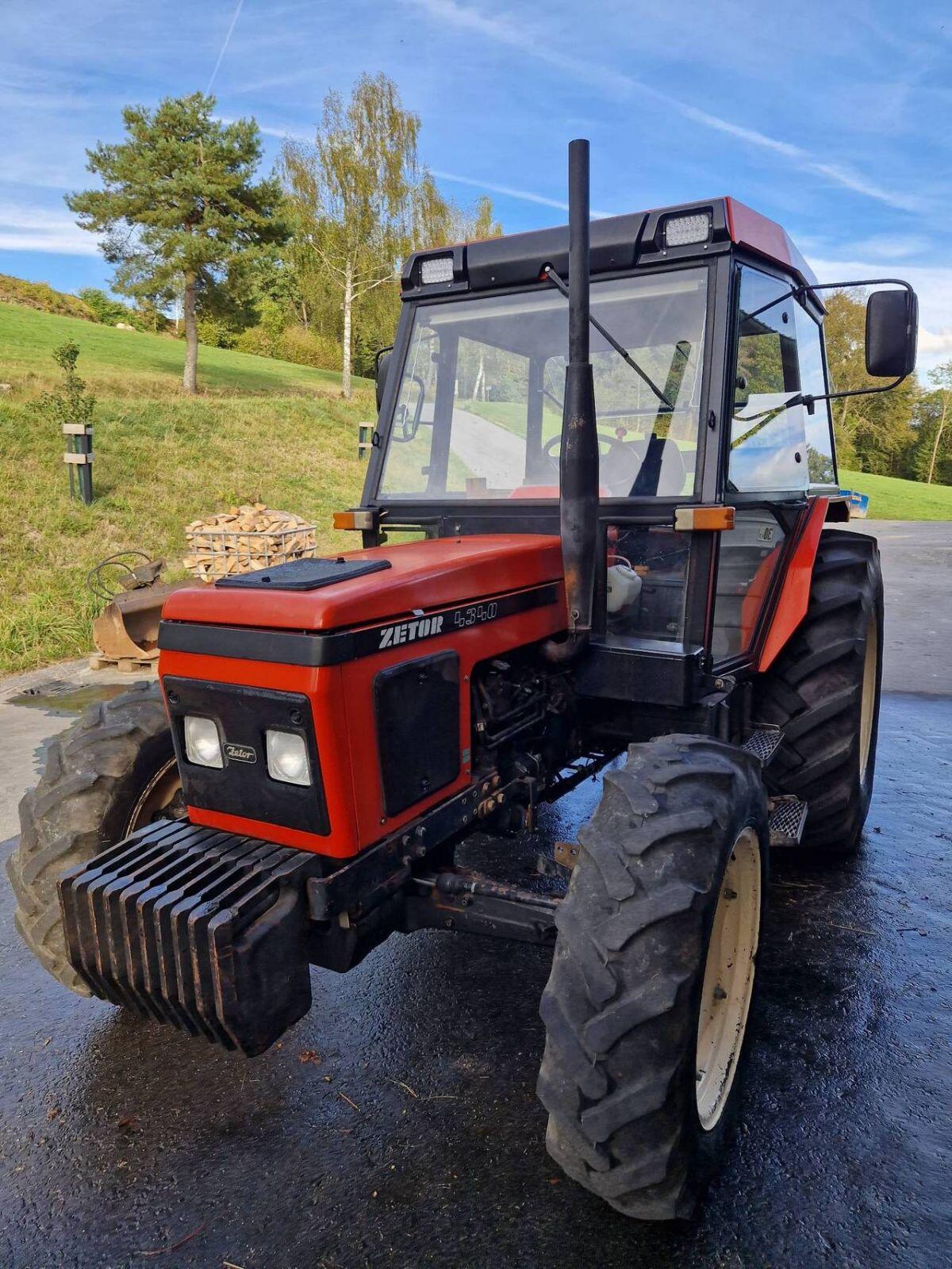 Zetor 4340 Traktor 3