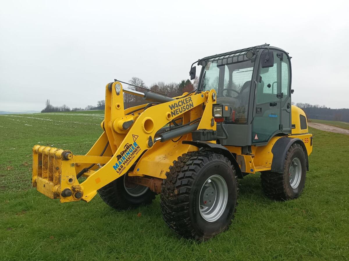 Weidemann 4080 Wacker Neuson WL55 2