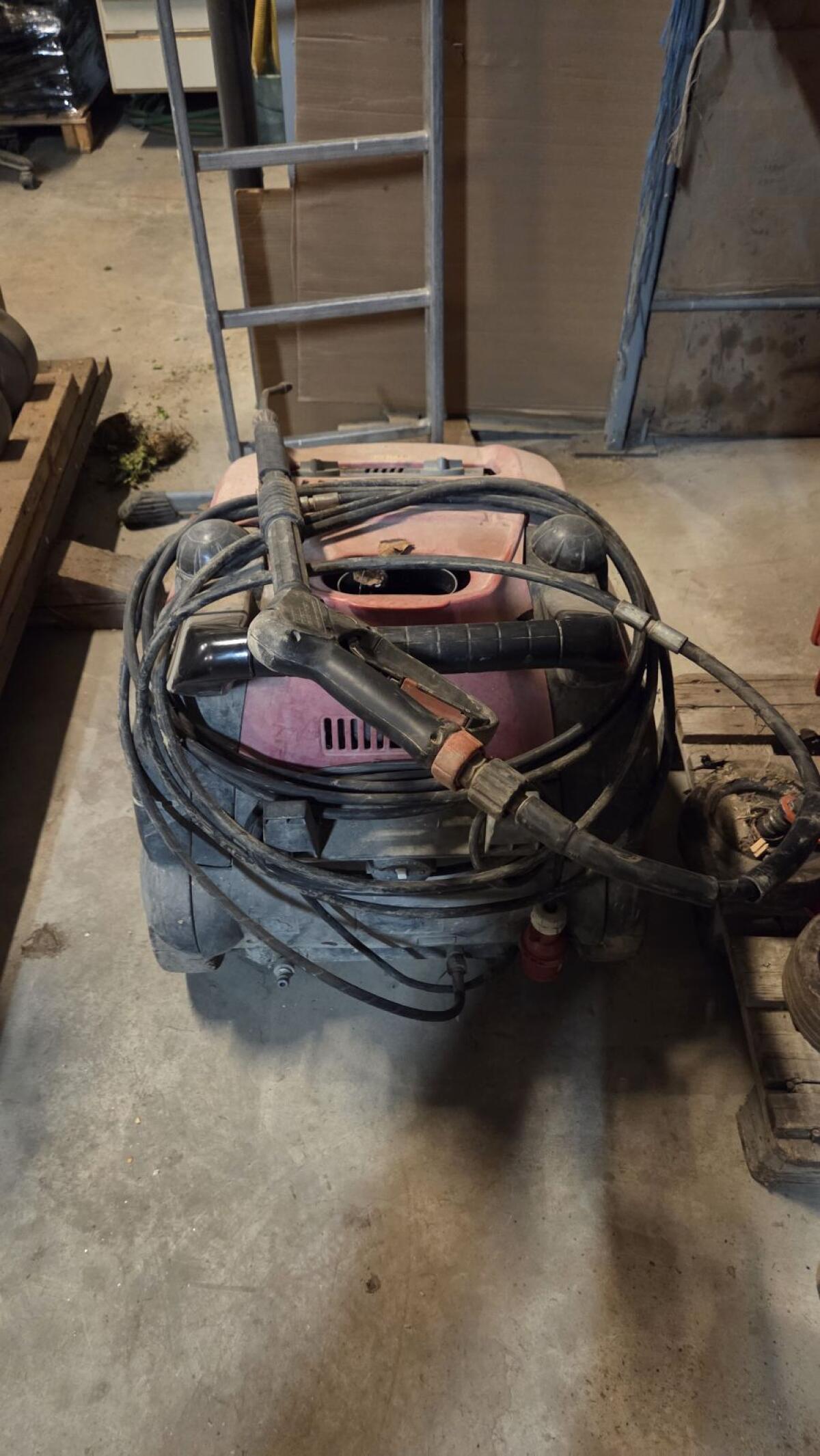 Hochdruckreiniger Heißwasser 2