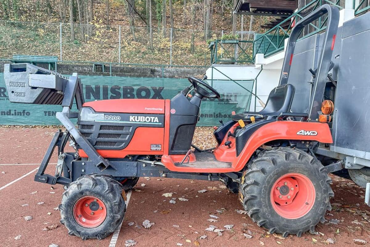 Kubota BX 2200 2