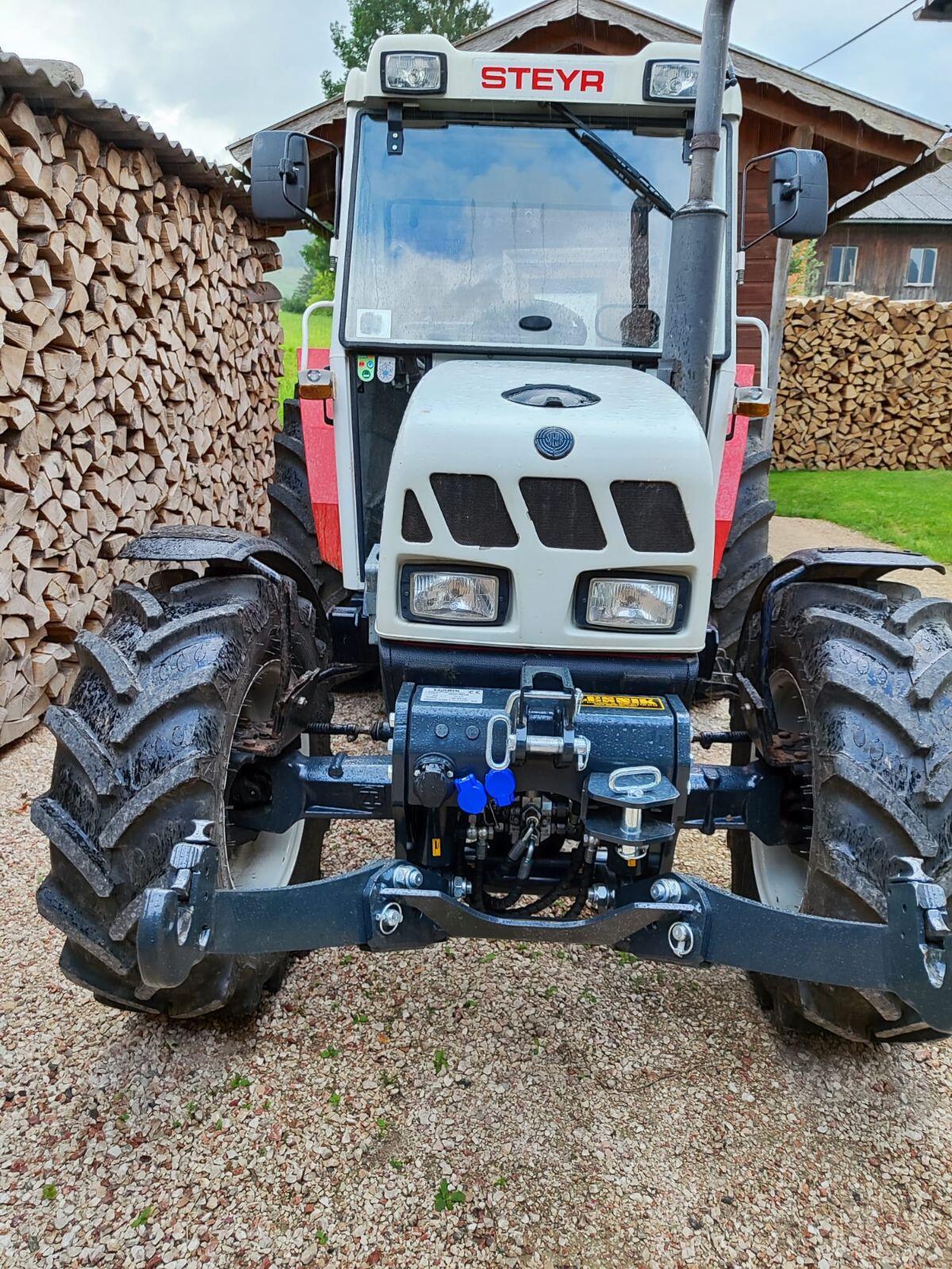 Traktor Steyr 948A 1