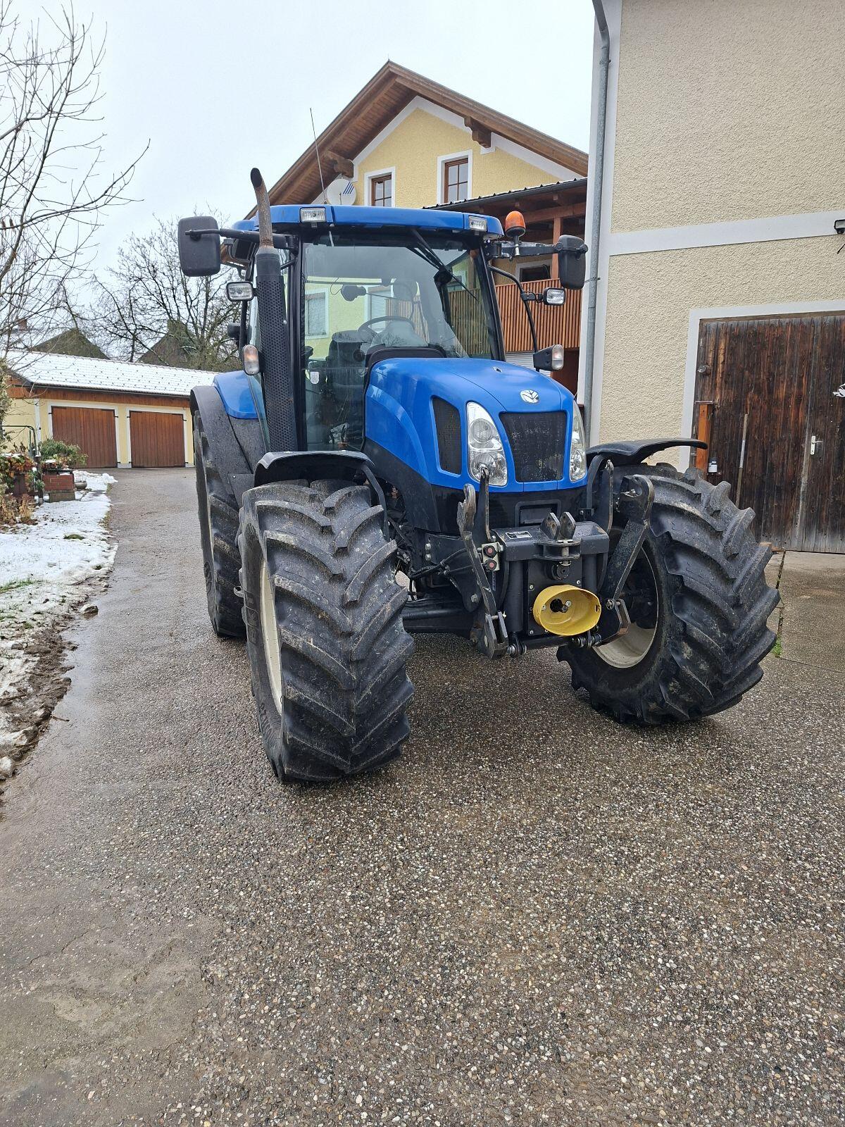 New Holland Tsa 125 Plus 1