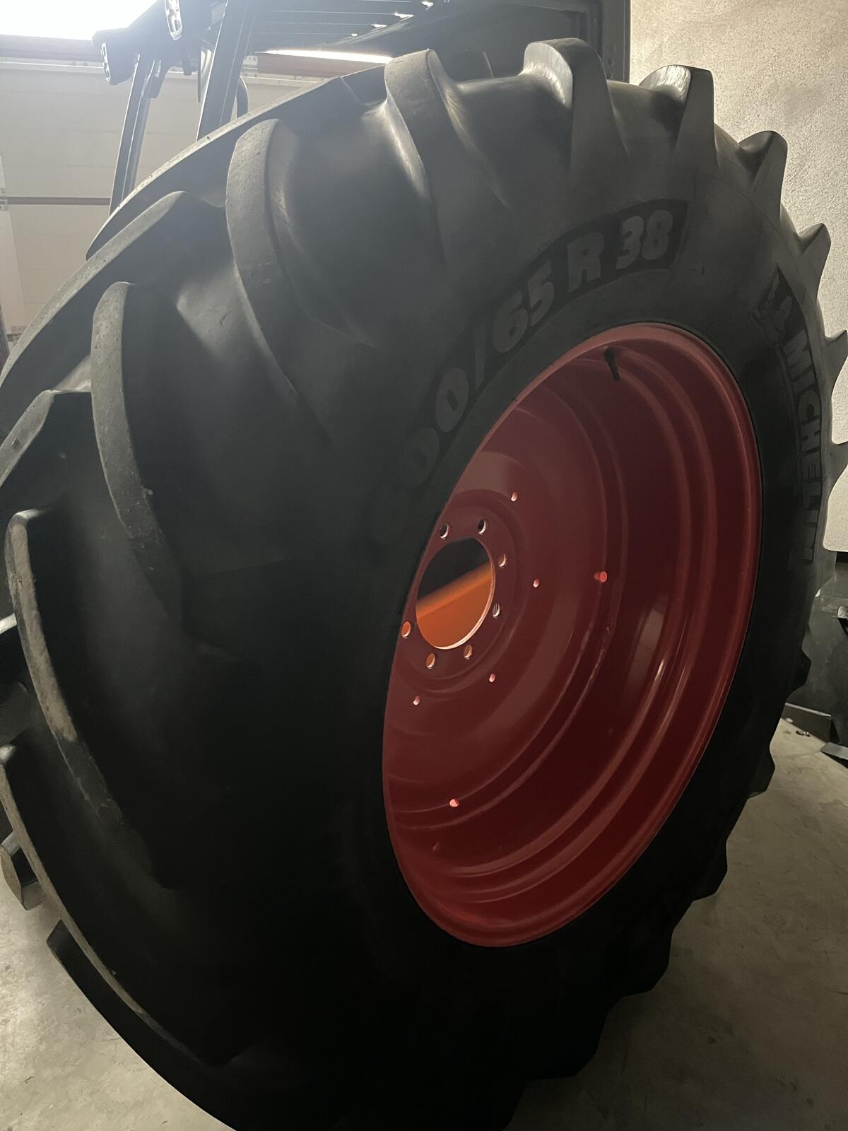 Reifen 600/65 R38 1