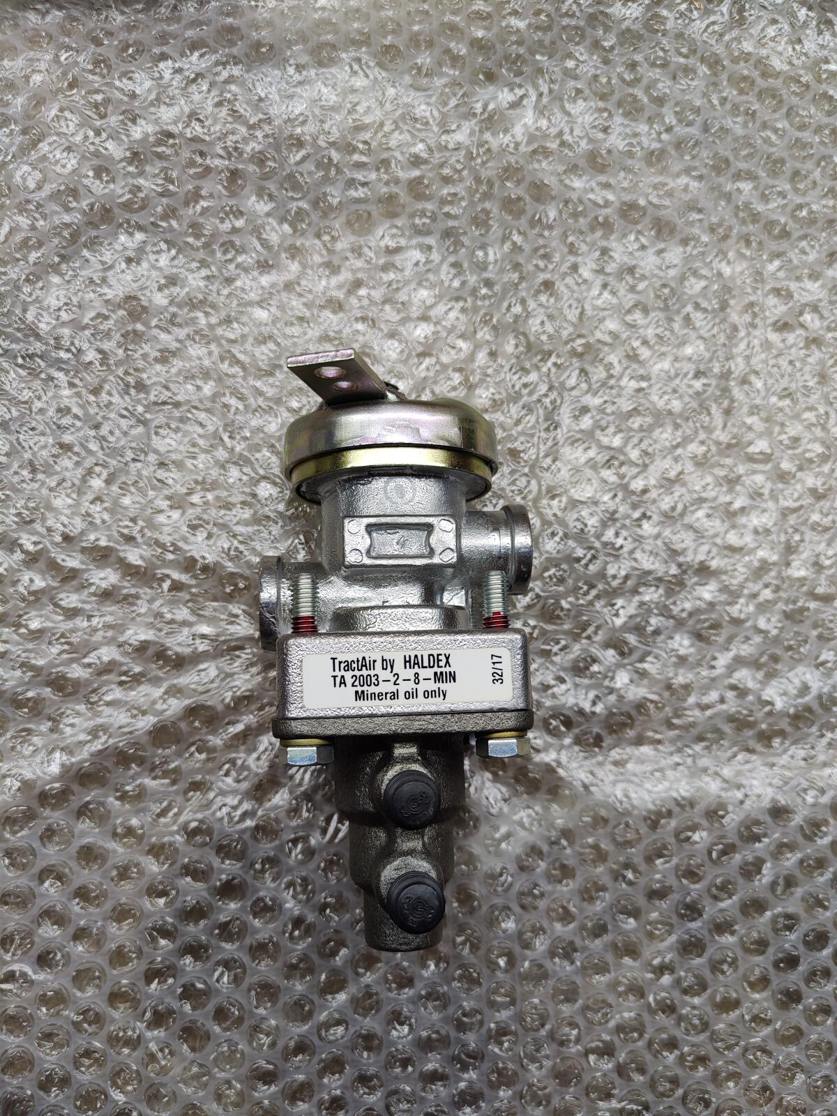 TractAir TA2003-2-8-MIN hydr.-pneum. Ventil 1