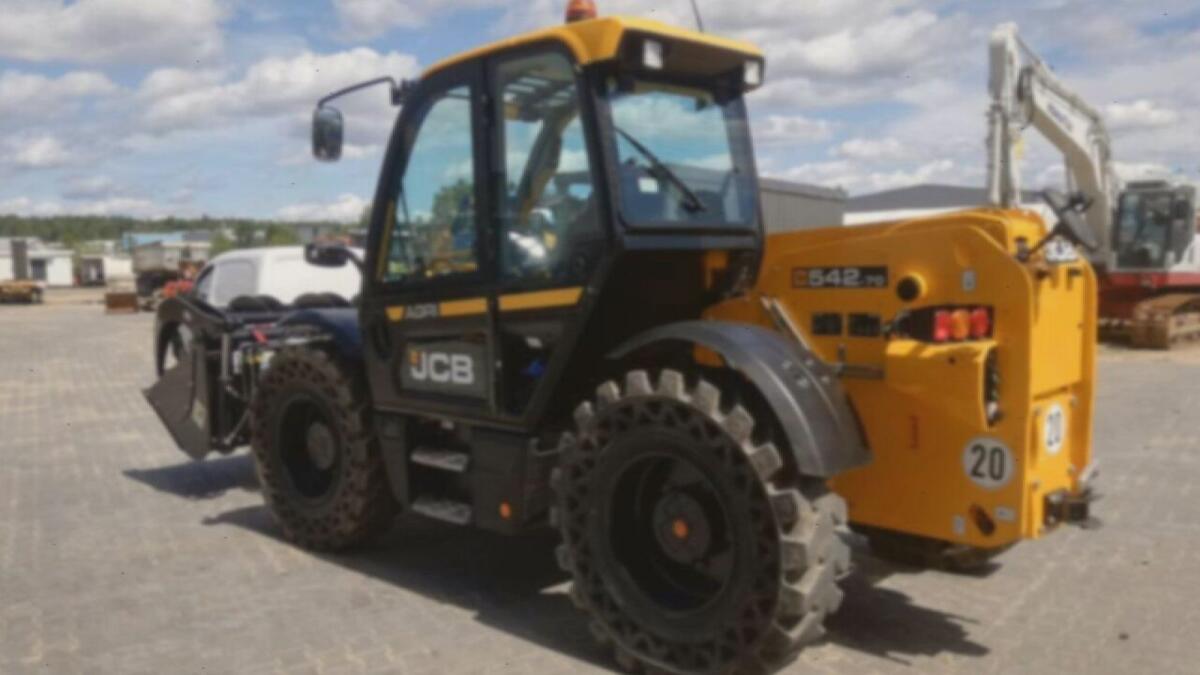 2020 JCB 542-70 1