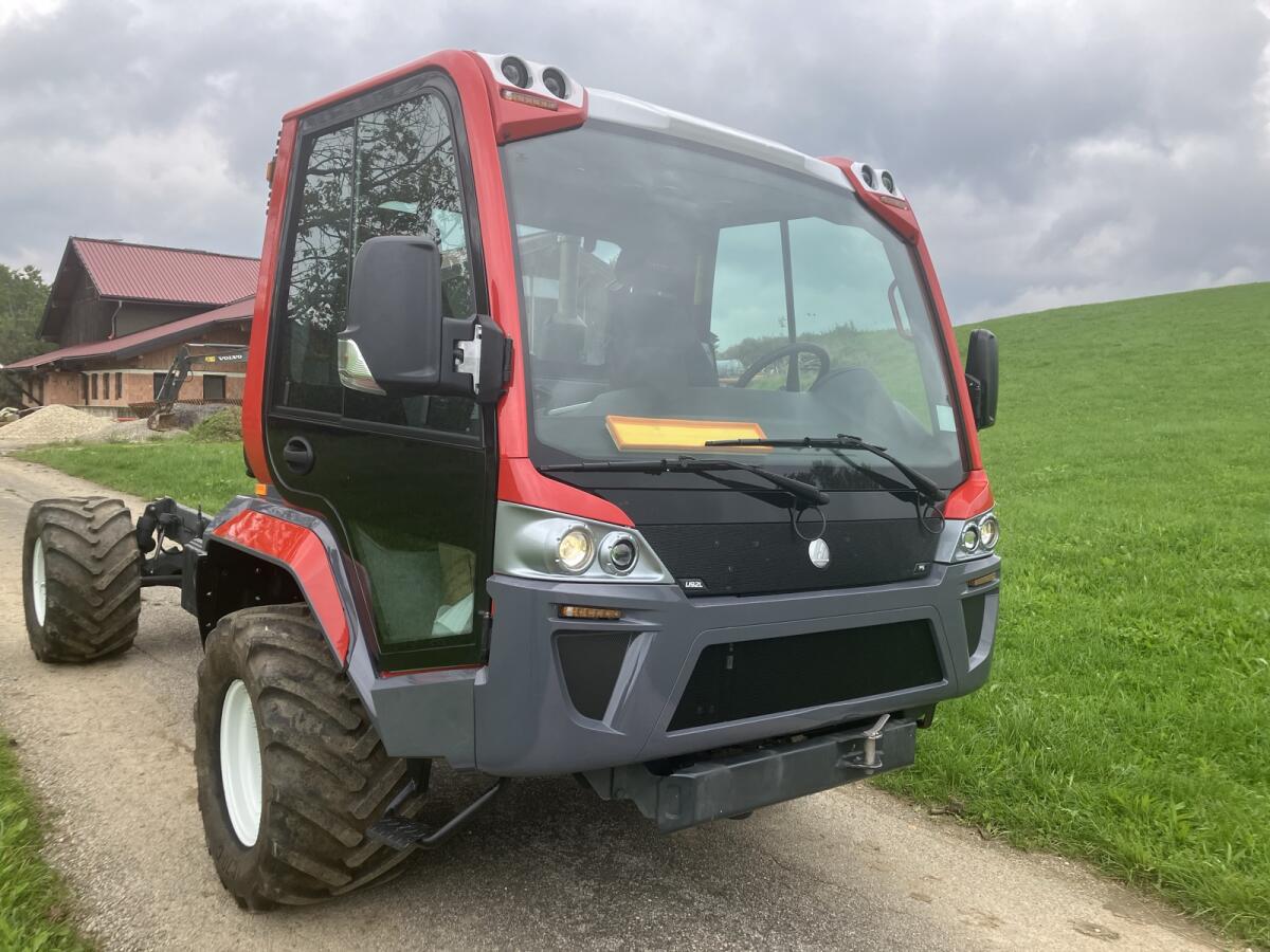 Lindner Unitrac 92 P5 Perkins 2024 Langer Radstand 1