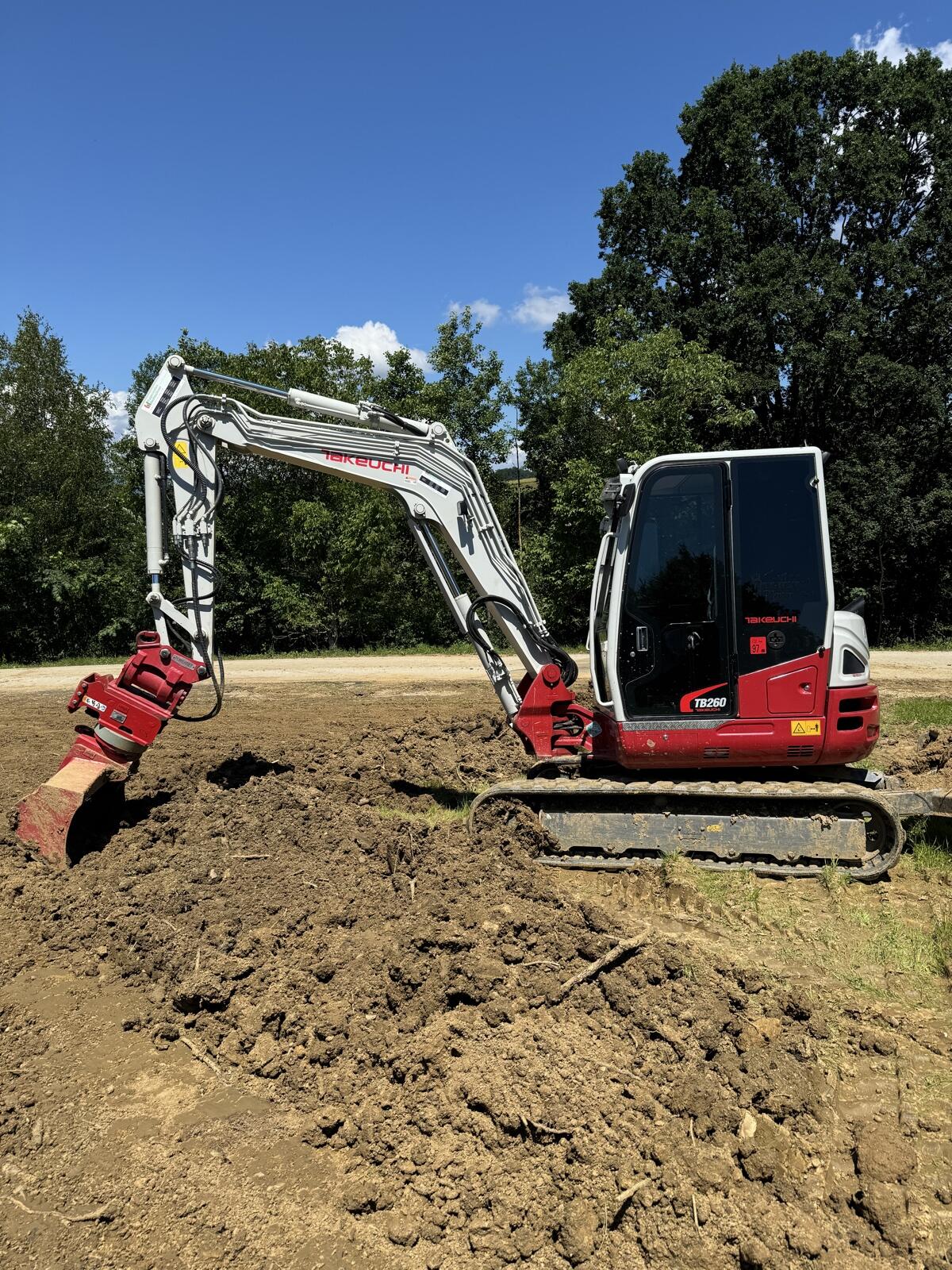 Takeuchi TB 260 1