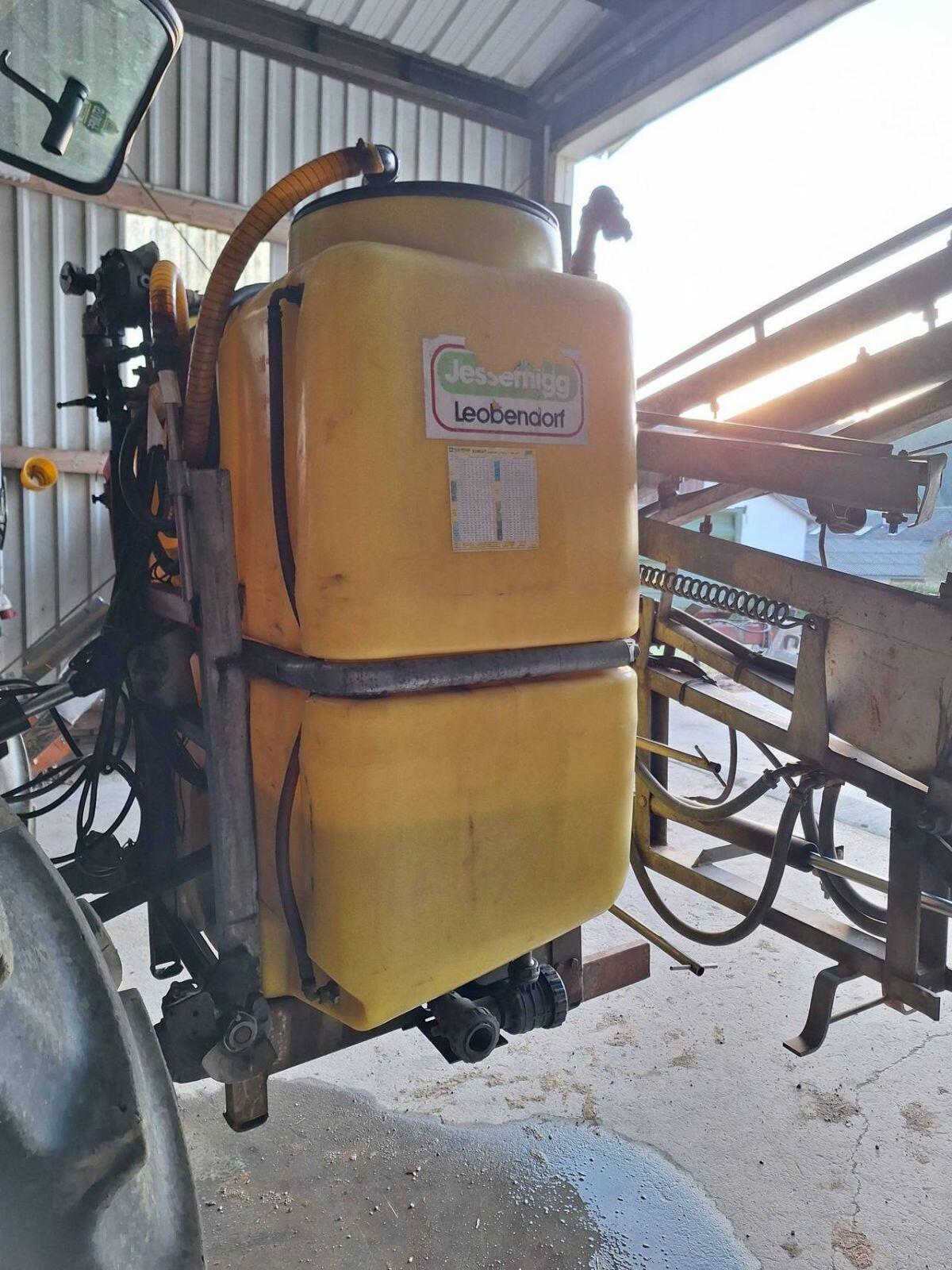 Feldspritze Jessernigg 880 3