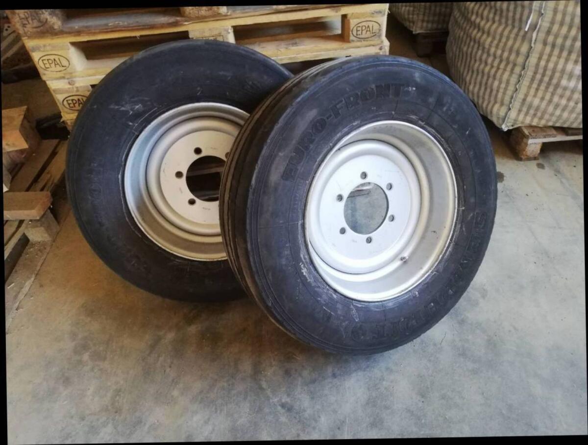 Komplett Kipperreifen 285/70R19.5 6-Loch ET0 1