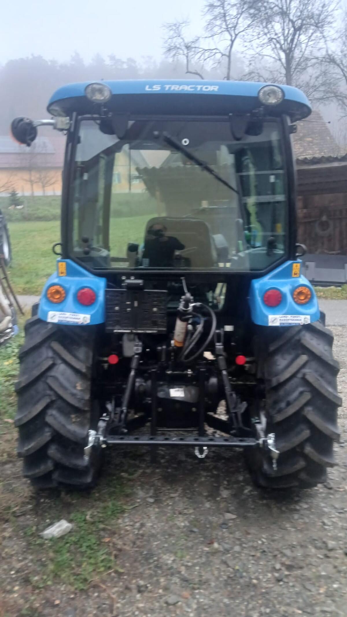 Vorführtraktor LS MT 3.50 2