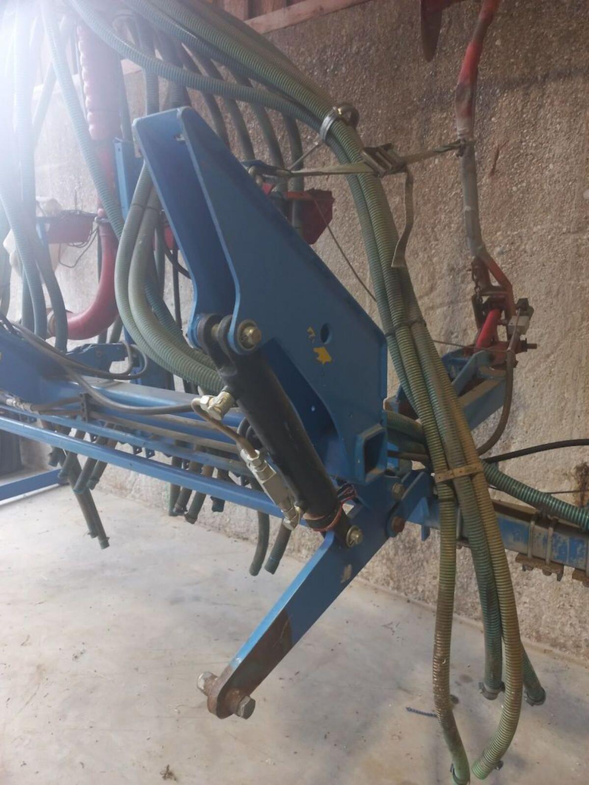 Lemken Saphir 400 Säschiene Accord DF1 Verteilerkopf 2