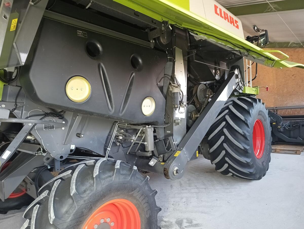 Claas Tucano 560 Montana 3