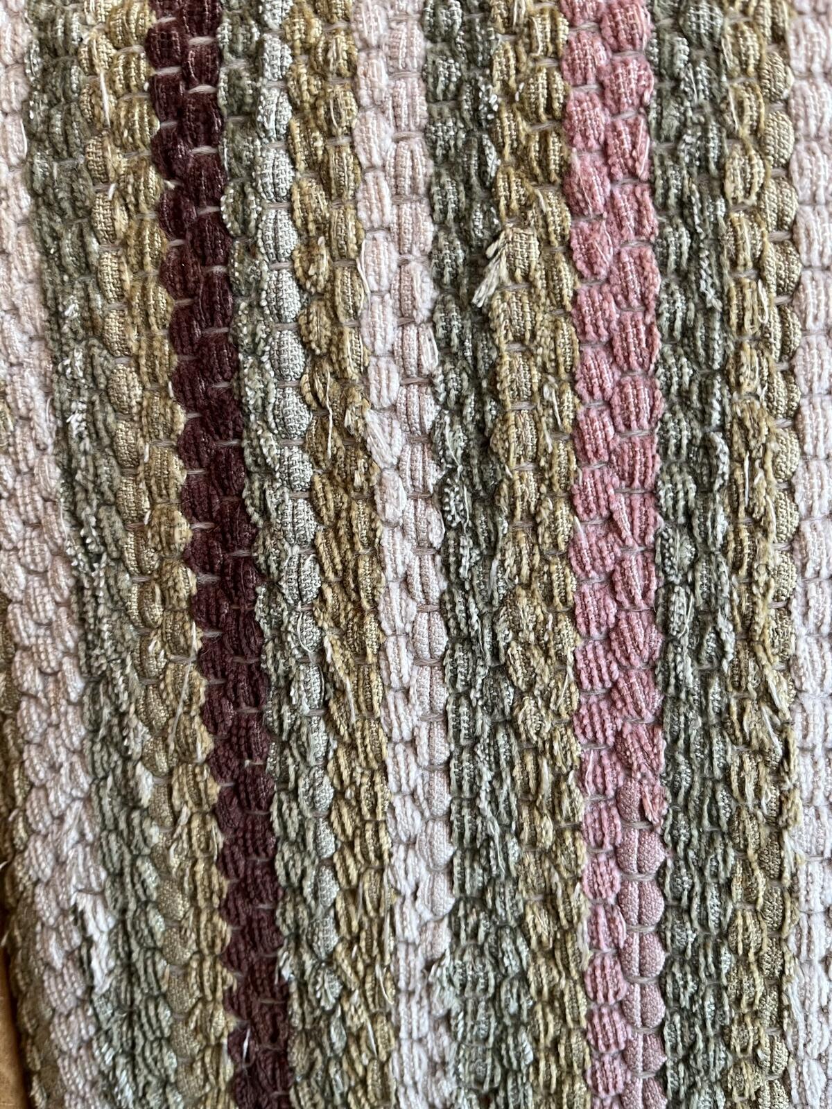 SUCHE Fleckerlteppich Möbelstoffe 1