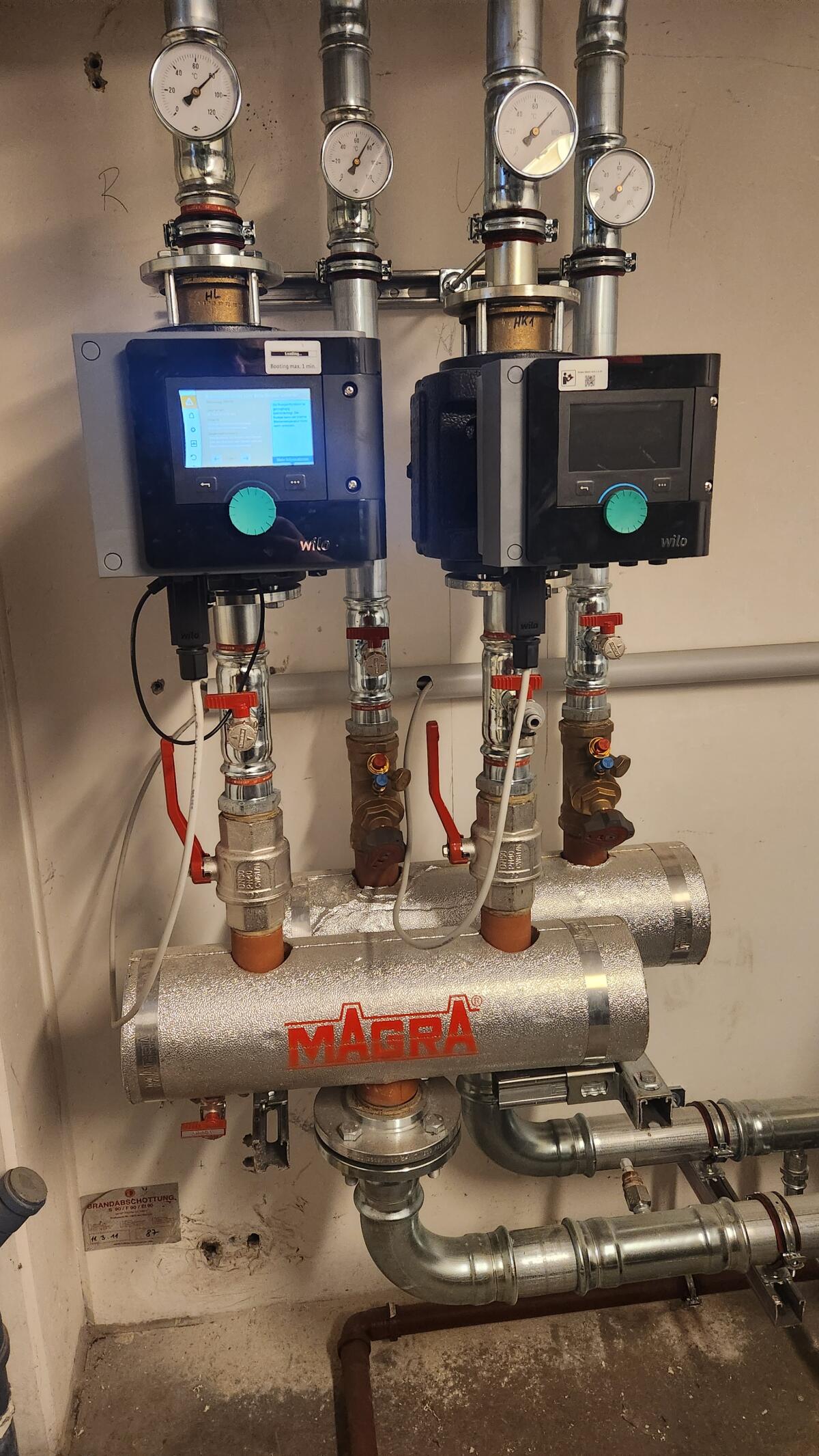 Bösch Industrieheizung neuwertig gegen Gebot 3