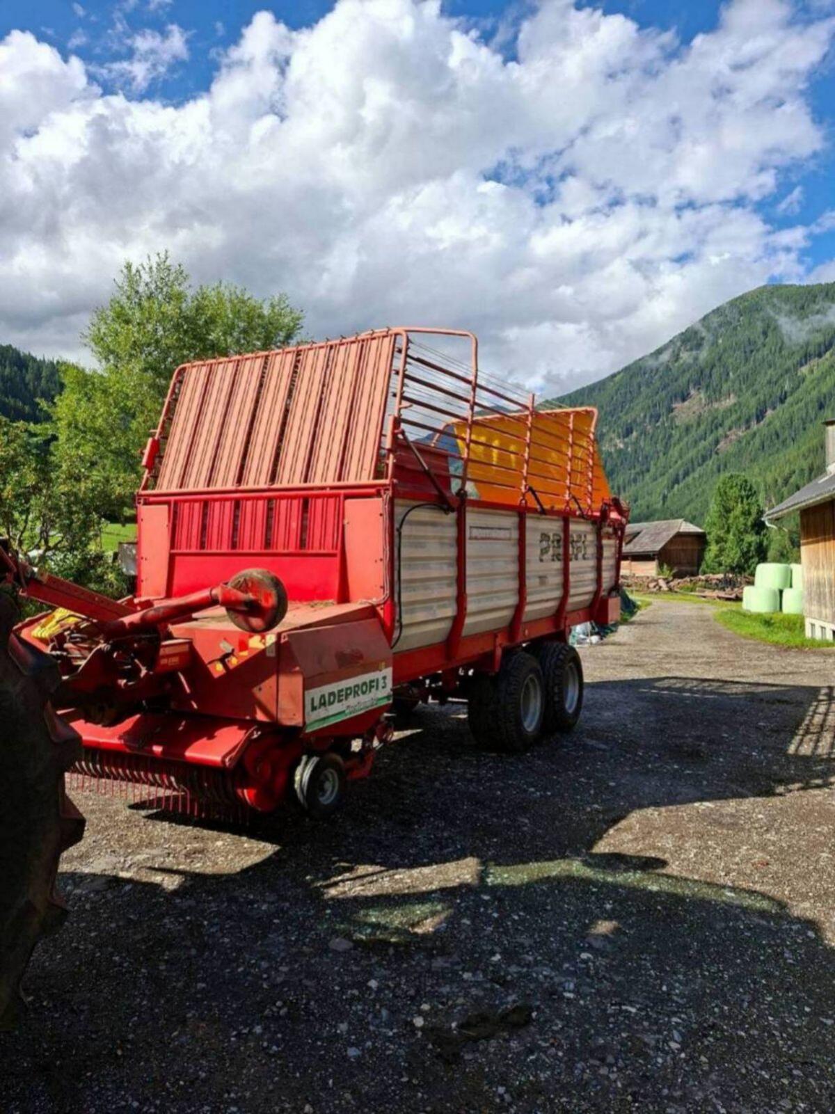 Pöttinger Ladeprofi 3 Profimatic Ladewagen 2