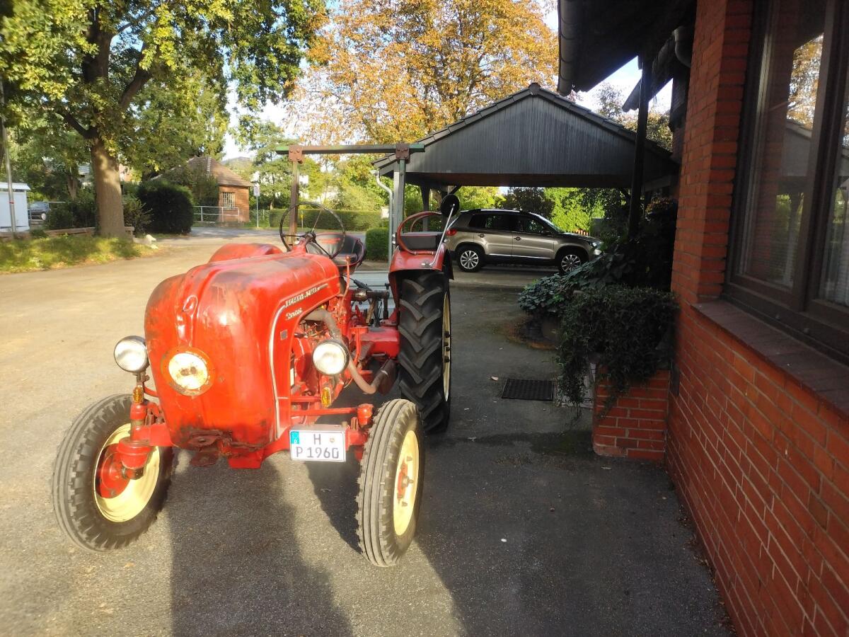 Porsche Standard 218 1