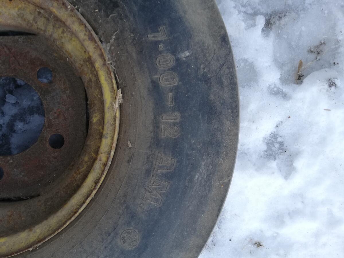 Reifen zu verkaufen 2