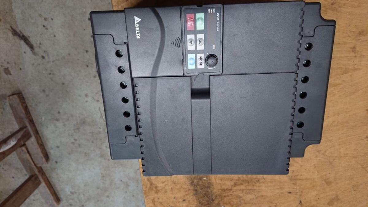 Frequenzumformer Delta 15 kW generalüberholt 1