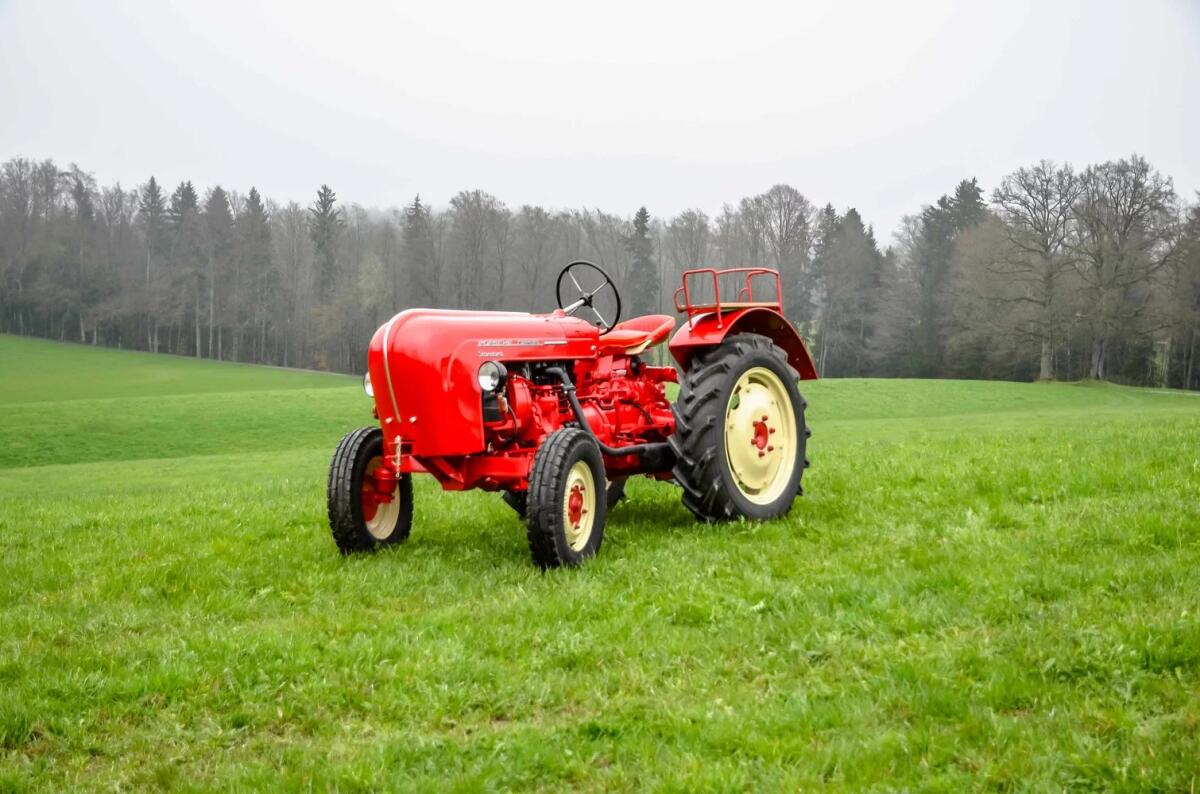 Porsche 218 Traktor 1