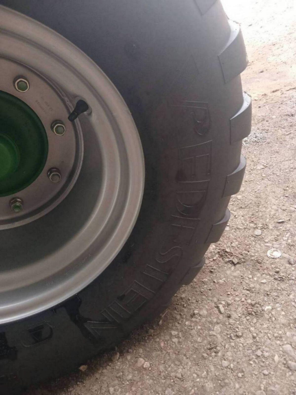 Vredestein Flotation Kompletträder 500/50-17 2