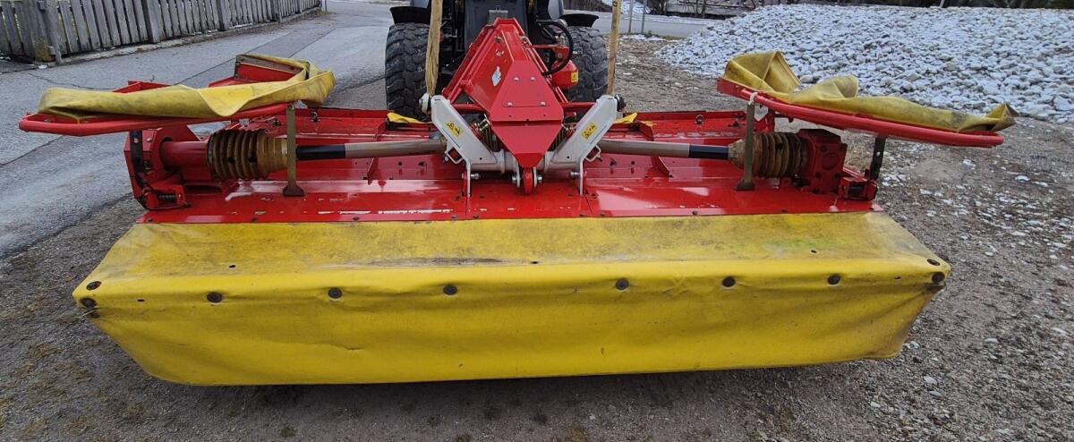 Pöttinger 306 Novacat Frontmähwerk 2