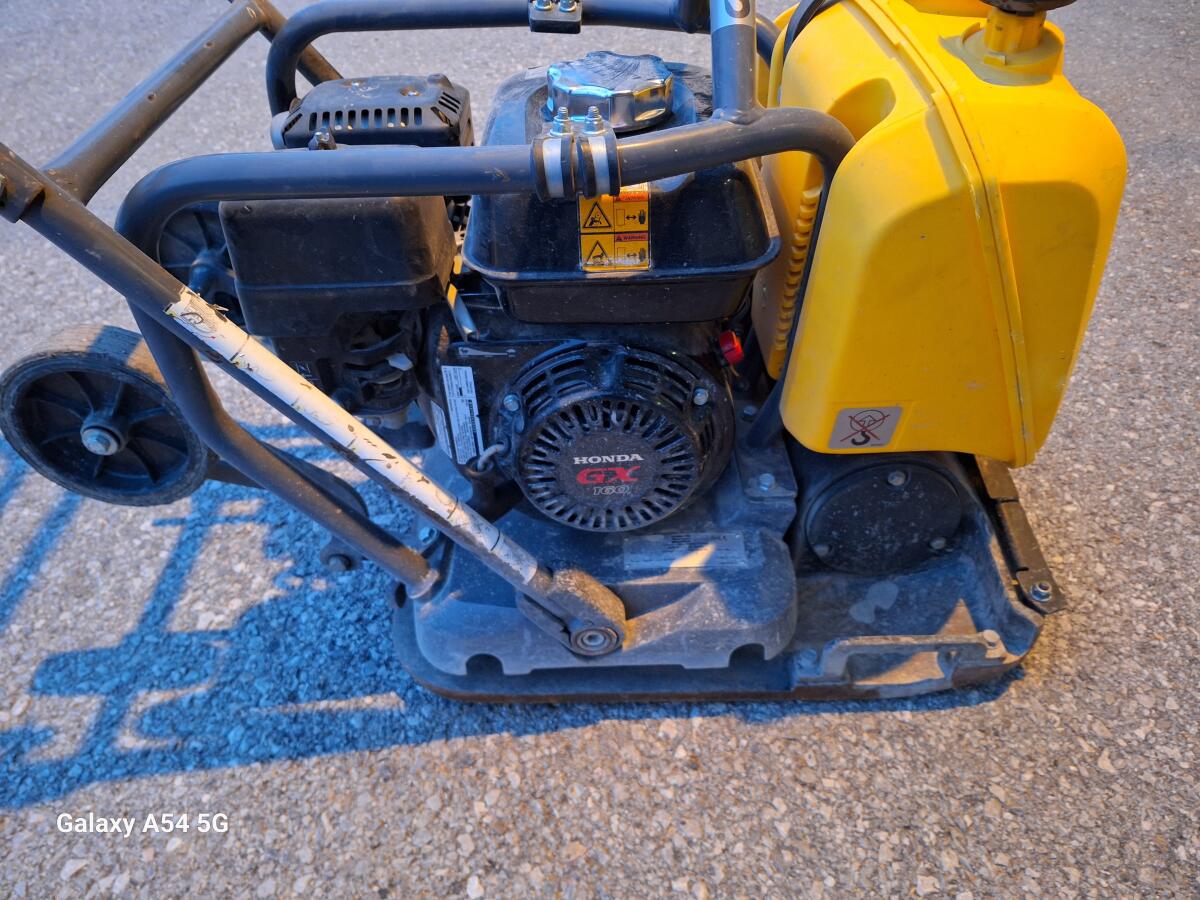 Rüttelplatte Atlas Copco LF80 1