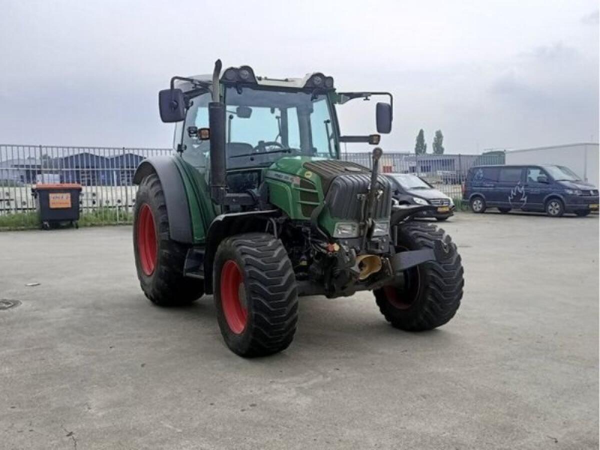 2010 Fendt 209TMS Traktor 1