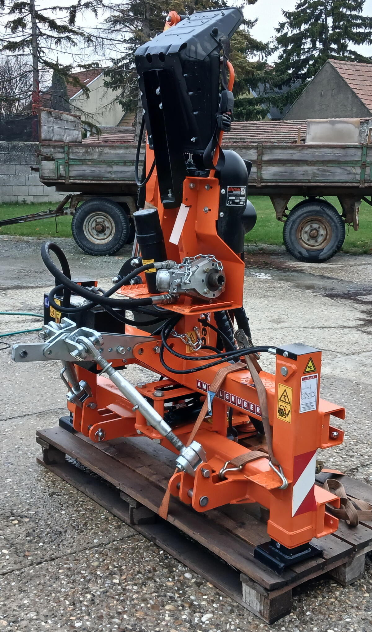 Heckbagger Tifermec TX22 3