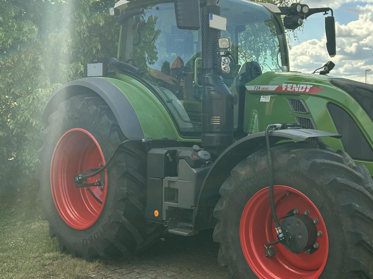 Fendt 724 Vario Gen6 Profi Plus RTK 2023/TOP 1