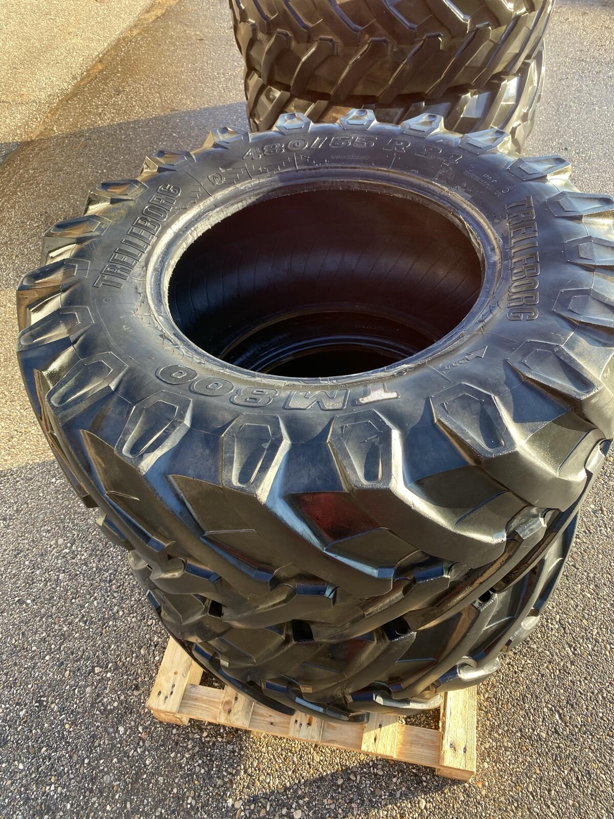 Traktorreifen TM 800 Trelleborg John Deere 6330 3