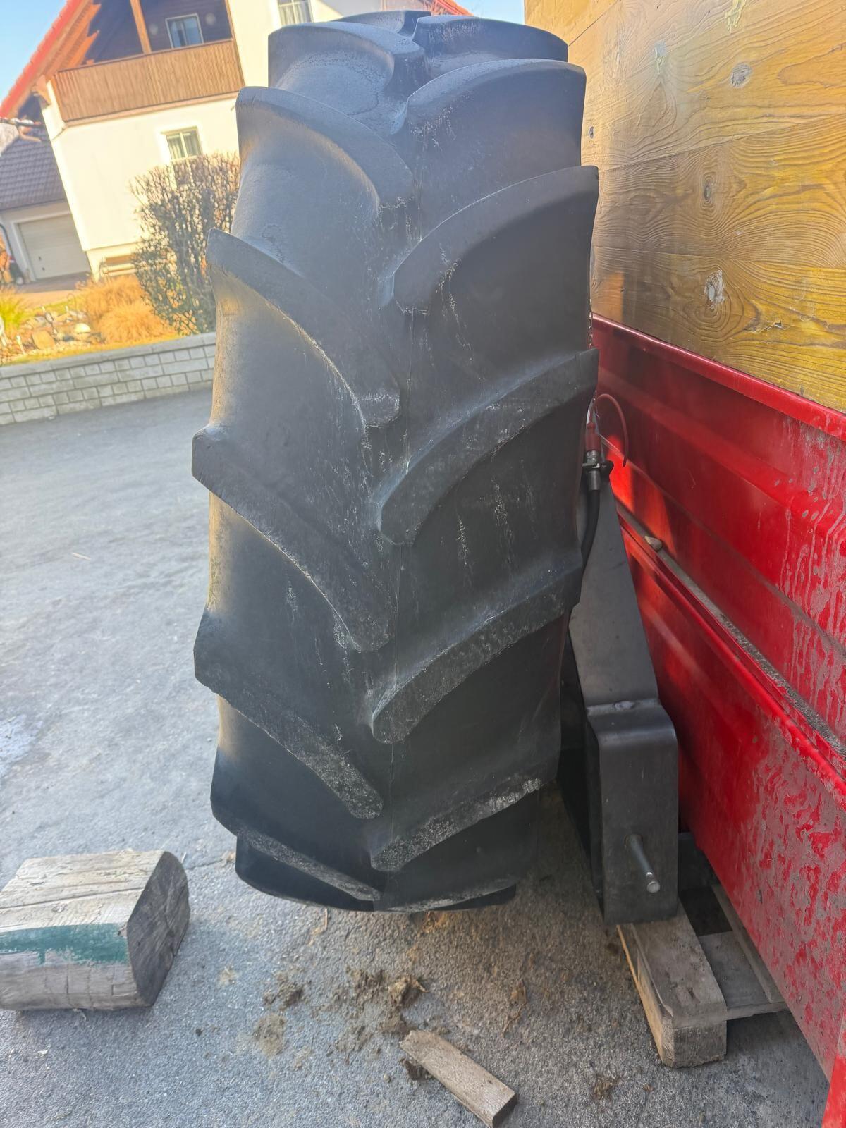 Felgen, Reifen 9000 Steyr 3