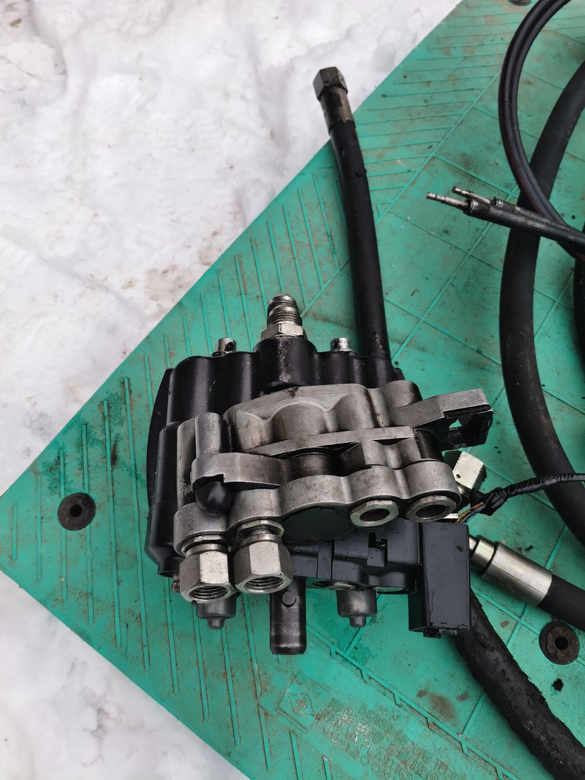 Verkaufe Quicke Alö Trima Load Sensing Stg. 3