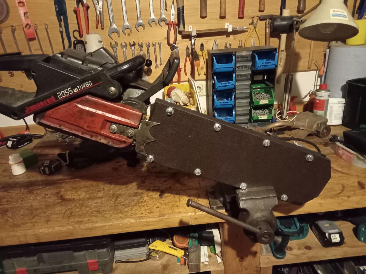 Motorsägenhalter 2