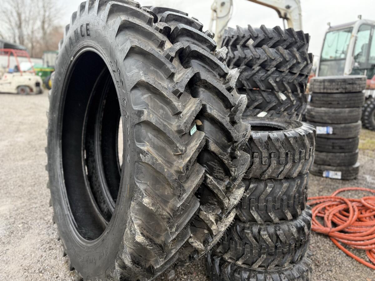 Traktor Reifen 380/90r50 Alliance 14.9r50 Row crop Reifen Ne 1