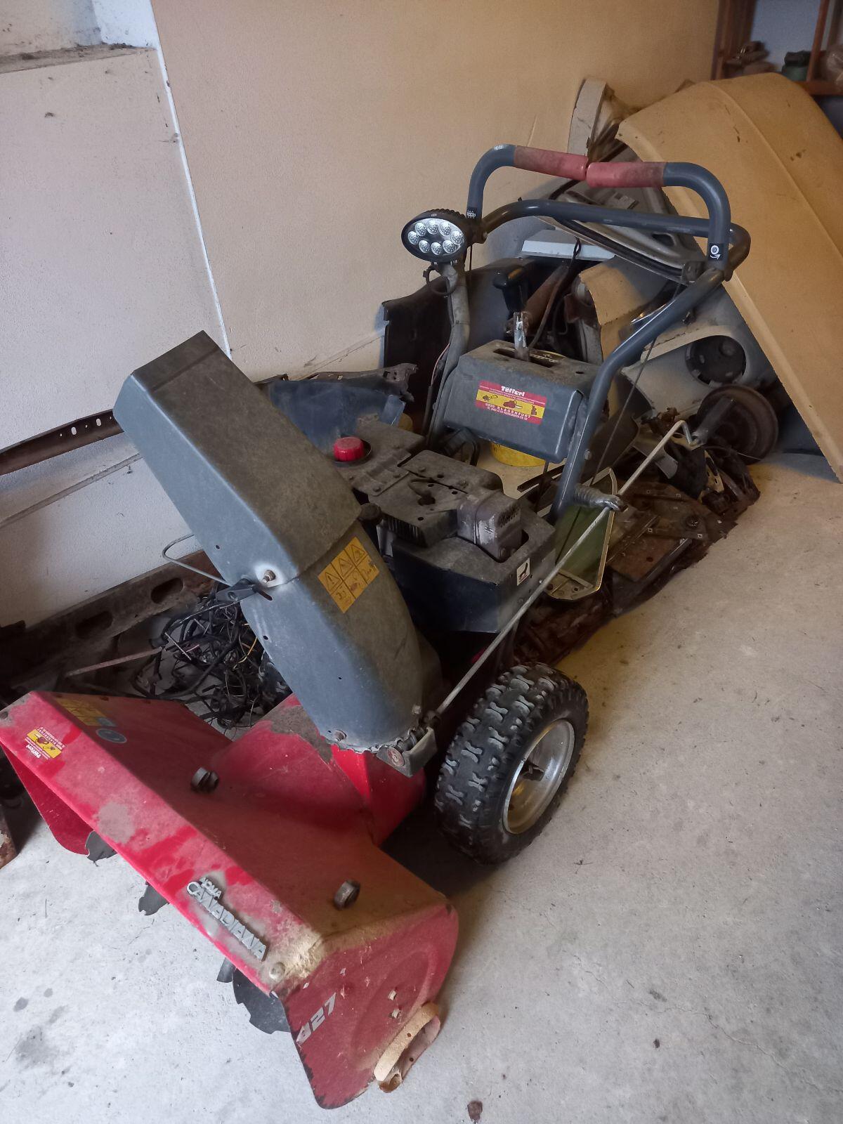 Schneefräse Canadiana 1