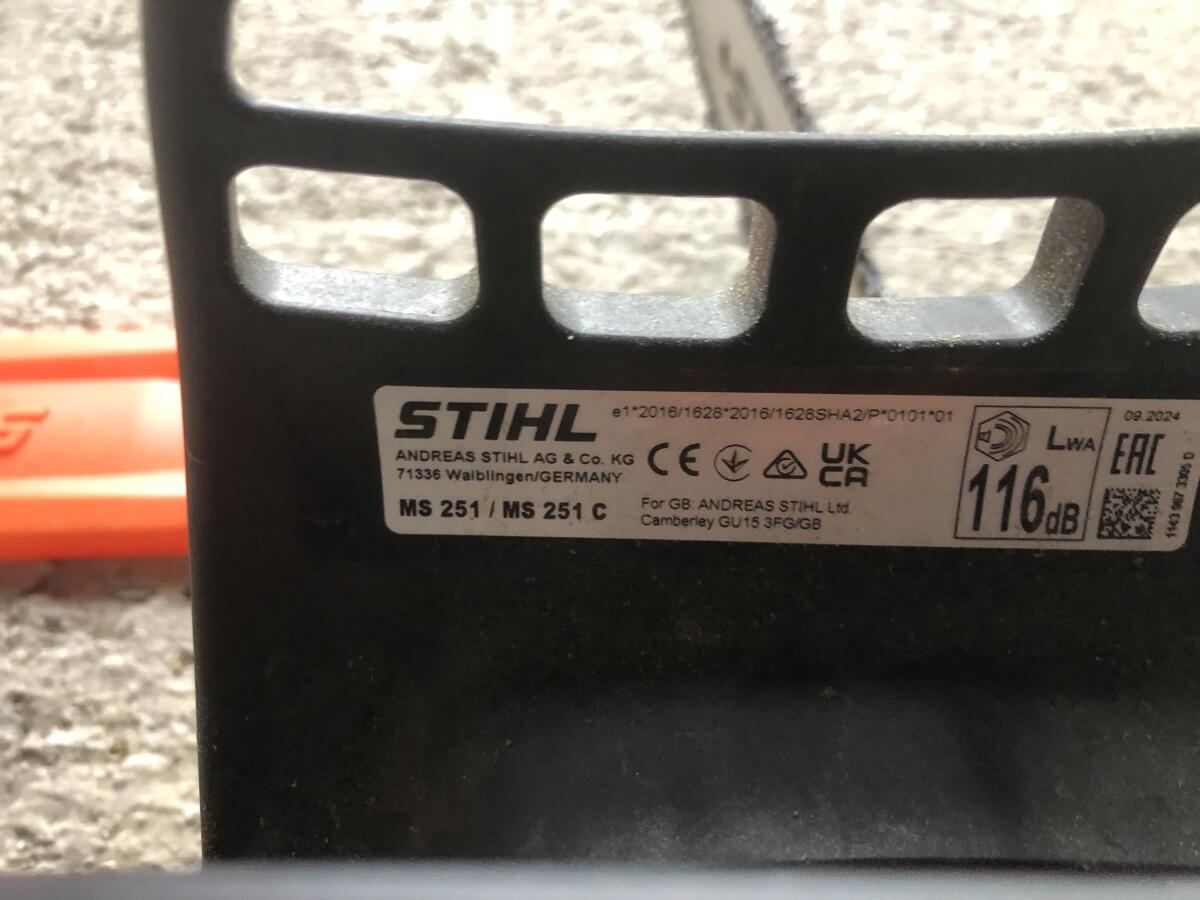 Stihl MS 251 3