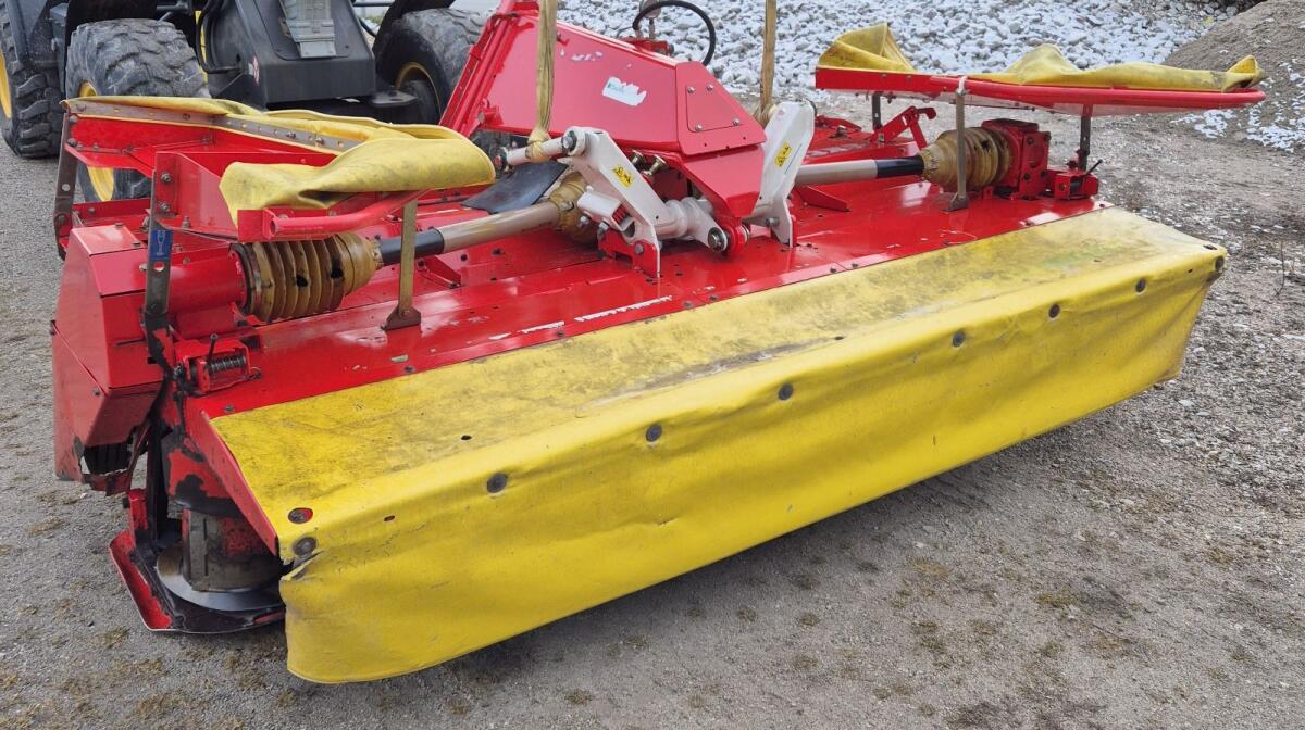 Pöttinger 306 Novacat Frontmähwerk 3